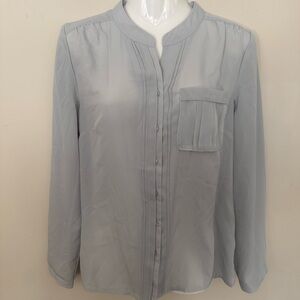 Jacob Women's Soft Gray Button-Down Shirt